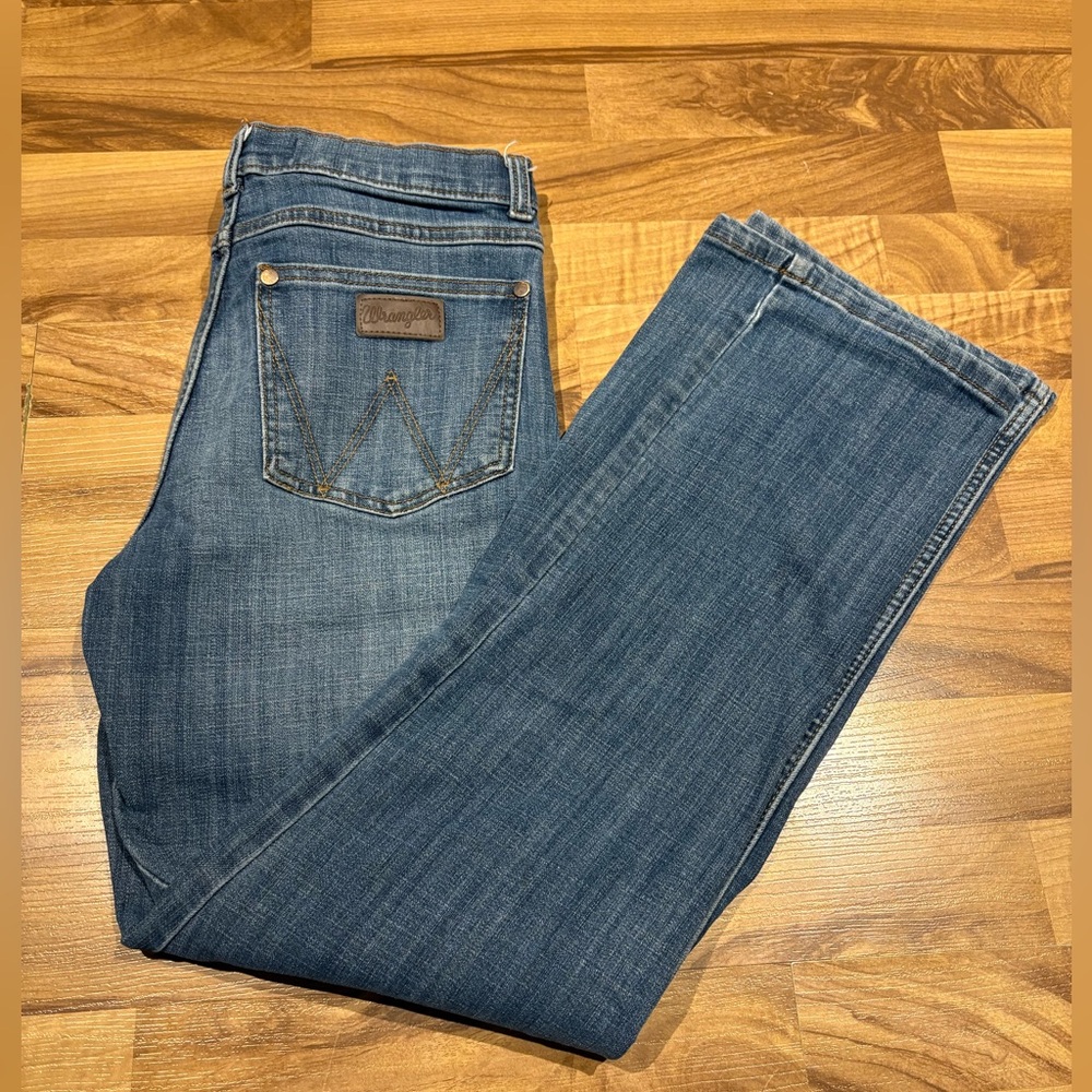 Wrangler Retro Relaxed Boot Jean Size 16 Regular Stained